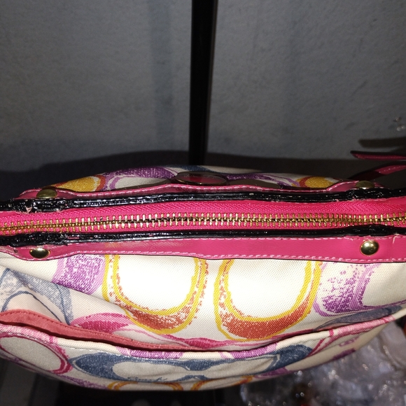 Coach Scribble Tote 2013 - Picture 8 of 14